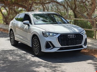 Q3
